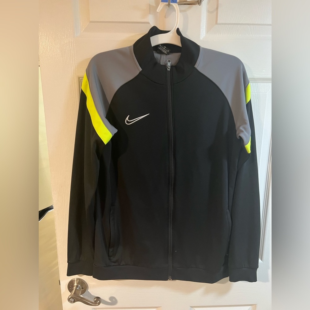 Nike dry fit jacket size medium black/ Grey/ Volt green worn once!